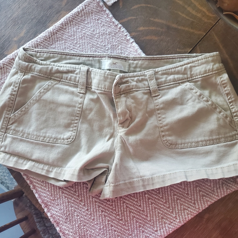 Hollister shorts